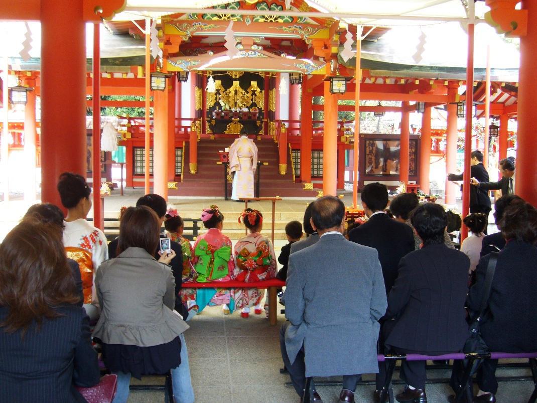 Shichigosan_at_Ikuta_Jinja_Shrine